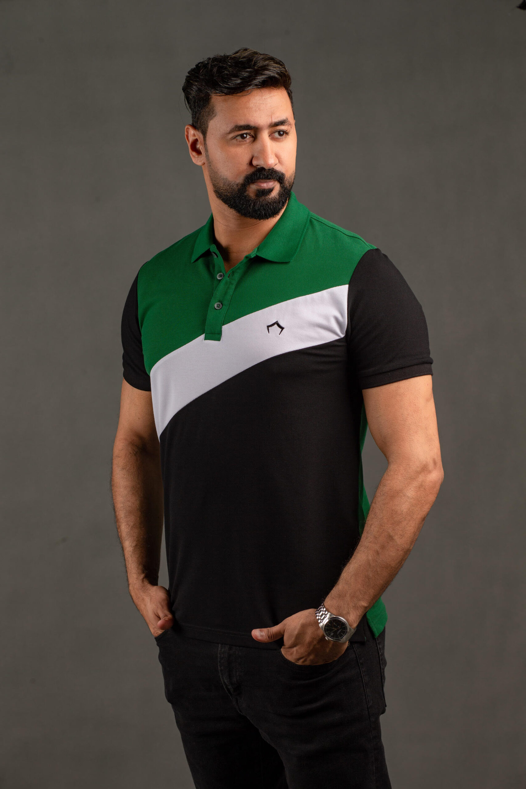 green p3 Green & Black Polo T-shirt - Image 1